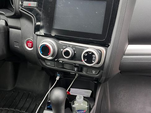 Used 2015 Honda Fit EX image 27