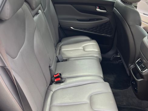 Used 2019 Hyundai Santa Fe Limited AWD/4WD image 22