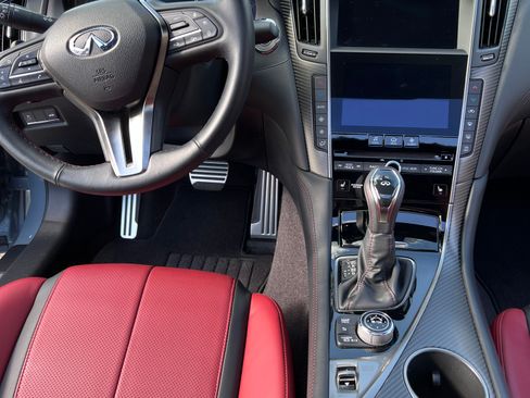 Used 2021 INFINITI Q60 Red Sport 400 AWD/4WD image 18