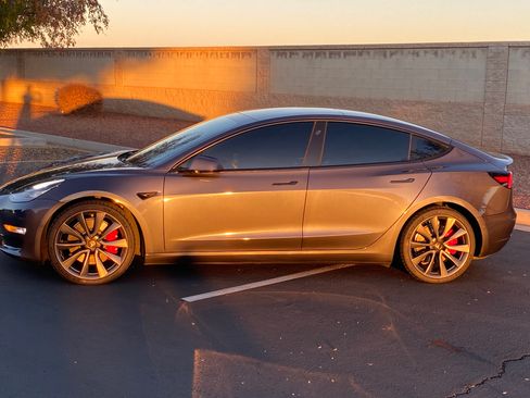 Used 2020 Tesla Model 3 Performance AWD/4WD image 15