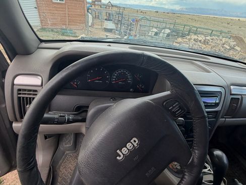 Used 2001 Jeep Grand Cherokee Laredo image 6