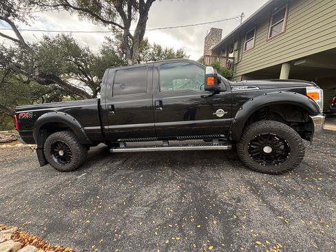 Used 2015 Ford F350 Lariat w/ Lariat Ultimate Package image 8