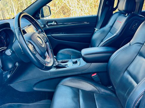 Used 2020 Jeep Grand Cherokee Trailhawk w/ Trailhawk Luxury Group image 15