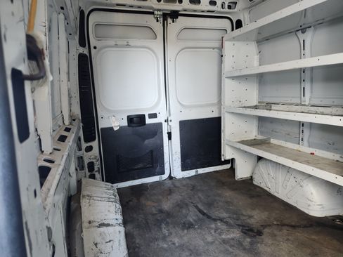Used 2019 RAM ProMaster 2500 w/ Interior Convenience Group image 4