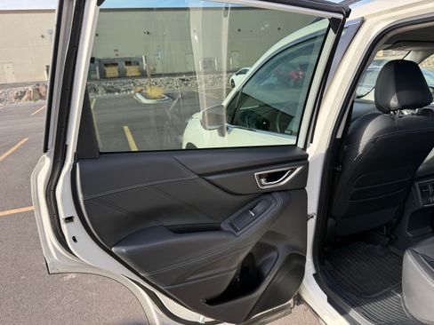 Used 2021 Subaru Forester Limited w/ Popular Package #3 image 14