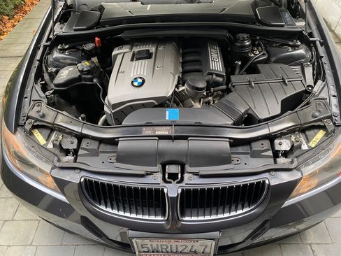 Used 2006 BMW 325i 325i Sedan 4D image 12