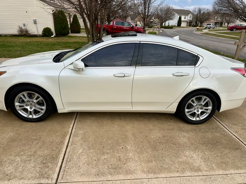 Used 2010 Acura TL w/ Technology Package image 5