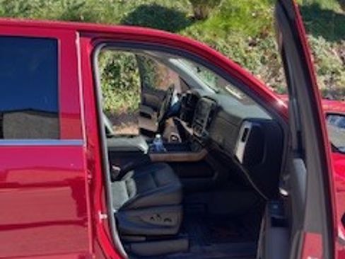 Used 2018 Chevrolet Silverado 1500 LTZ w/ LTZ Plus Package image 9