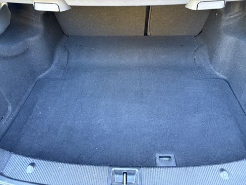 Used 2009 Mercedes-Benz C 300 Sedan image 15