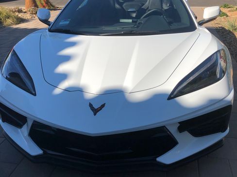 Used 2022 Chevrolet Corvette Stingray Convertible w/ Z51 Performance Package image 6