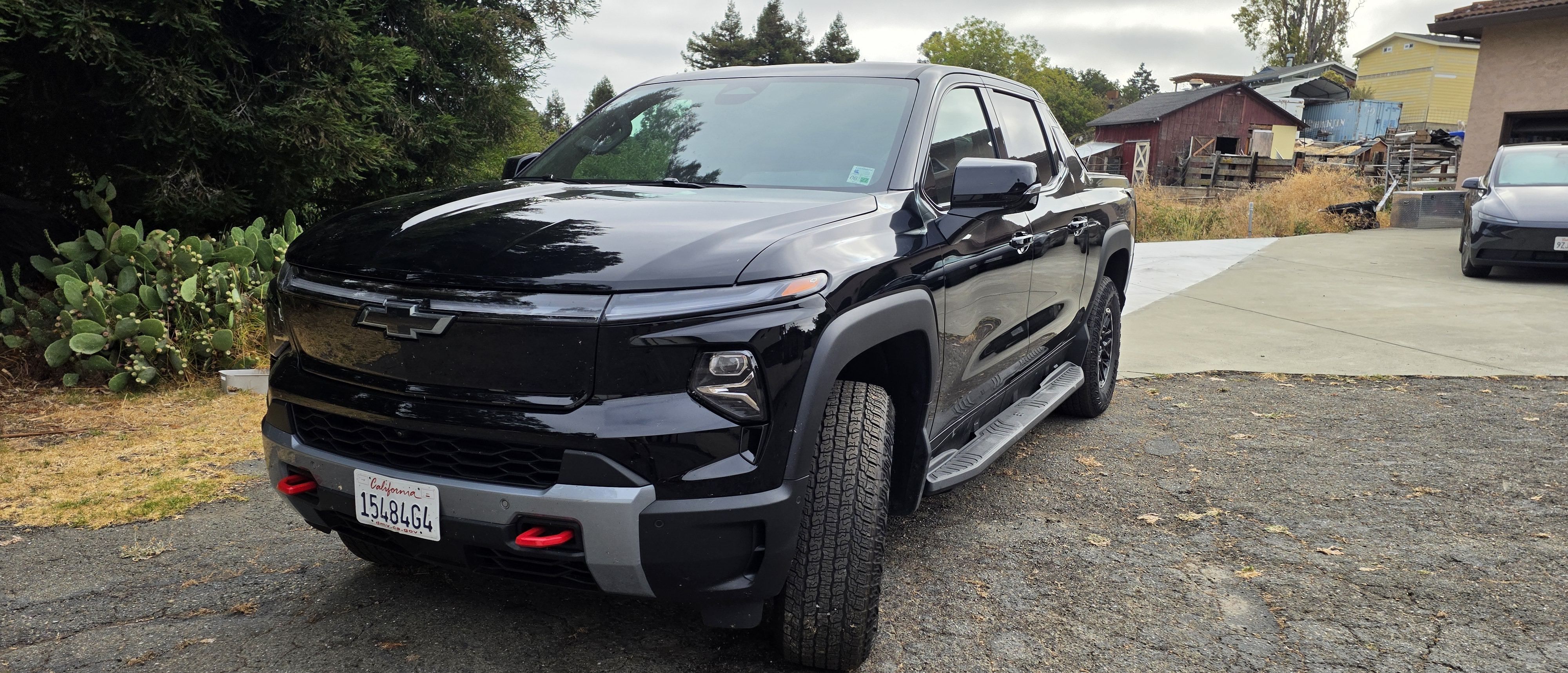 Used 2026 Chevrolet Silverado EV Trail Boss AWD/4WD image 2