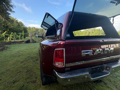 Used 2016 RAM 3500 Laramie Longhorn AWD/4WD image 12