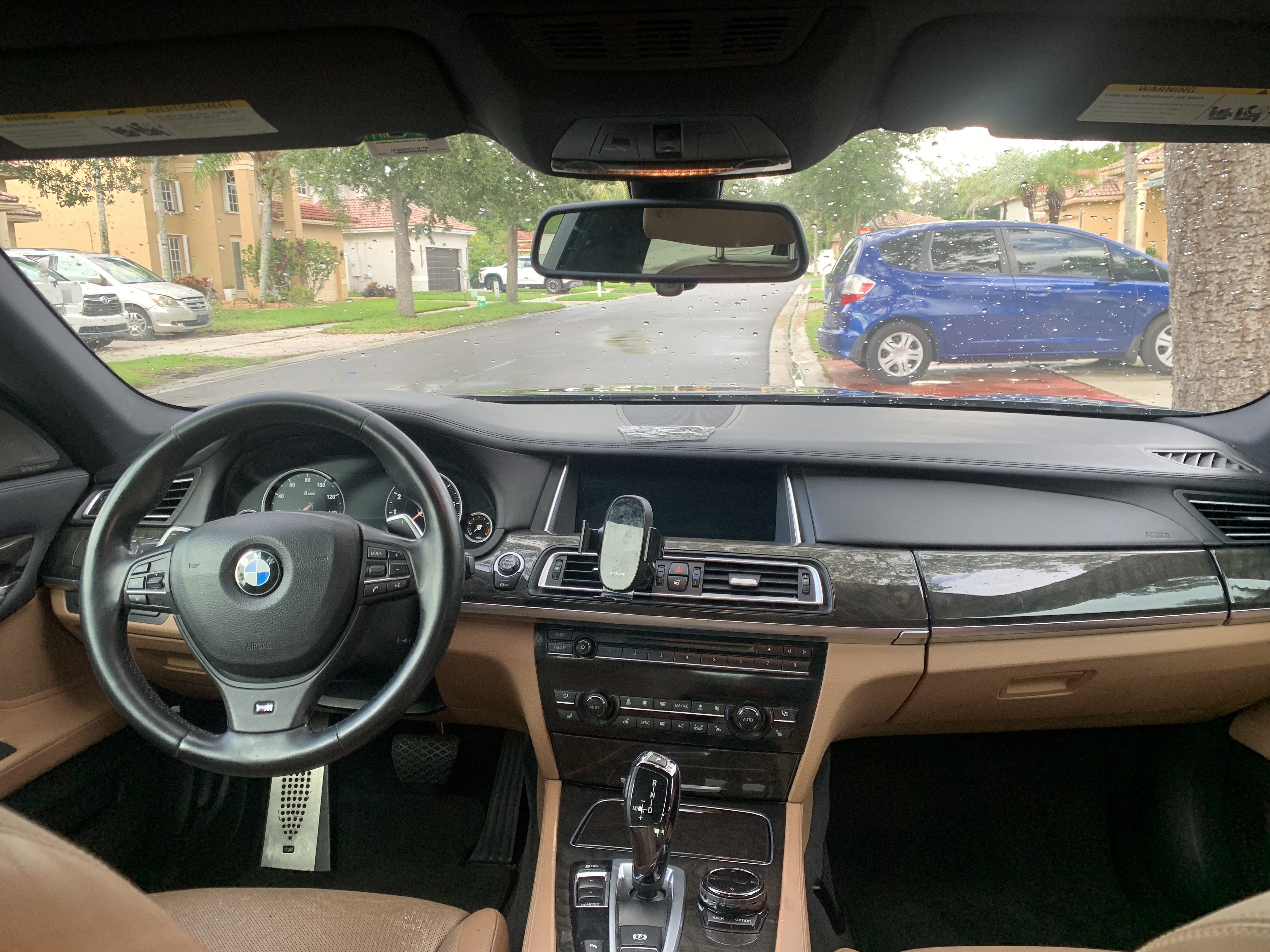Used 2014 BMW 750i RWD image 6