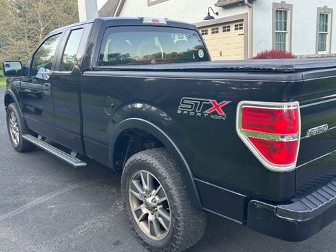 Used 2014 Ford F150 STX w/ Equipment Group 201A Mid AWD/4WD image 8