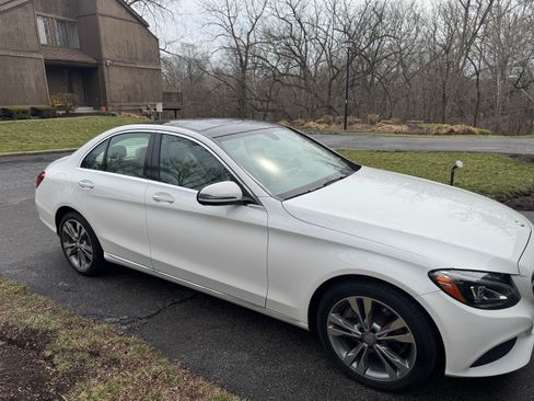 Used 2016 Mercedes-Benz C 300 4MATIC Sedan image 8