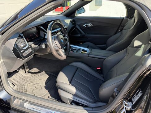 Used 2021 BMW Z4 sDrive30i w/ Premium Package RWD image 19