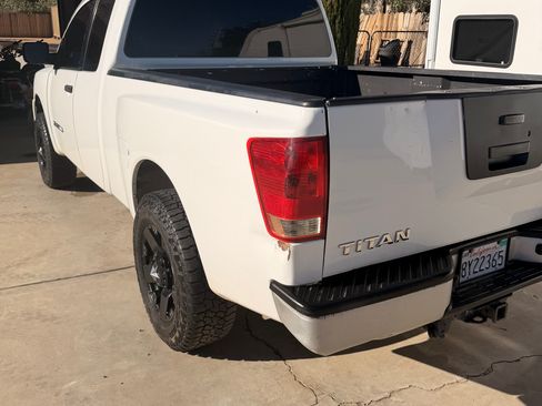 Used 2011 Nissan Titan S w/ Tow Pkg RWD image 6
