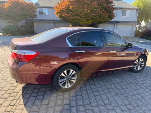 Used 2013 Honda Accord LX image 13