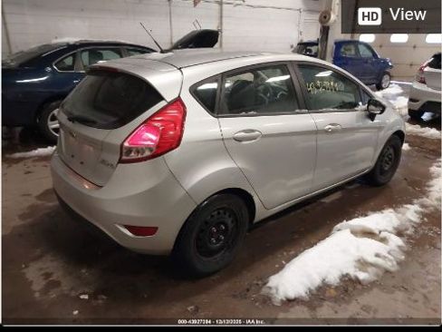 Used 2014 Ford Fiesta S image 5