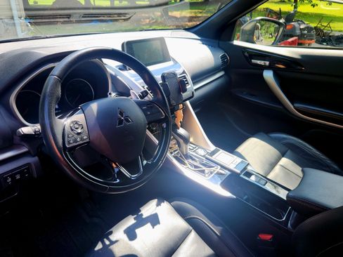 Used 2020 Mitsubishi Eclipse Cross SEL AWD/4WD image 8