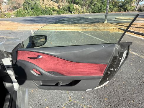 Used 2018 Lexus LC 500 Coupe w/ Touring Package image 10