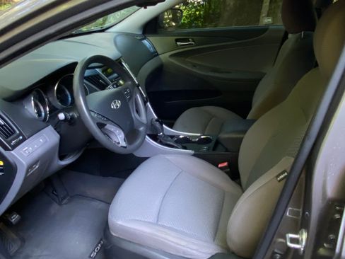 Used 2013 Hyundai Sonata GLS w/ Popular Equipment Pkg FWD image 14