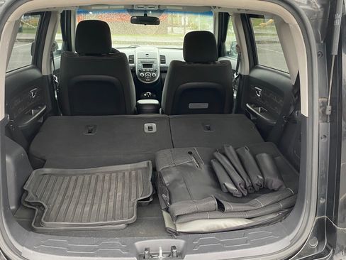 Used 2012 Kia Soul + image 11
