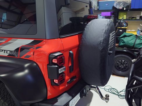 Used 2023 Ford Bronco Raptor image 32