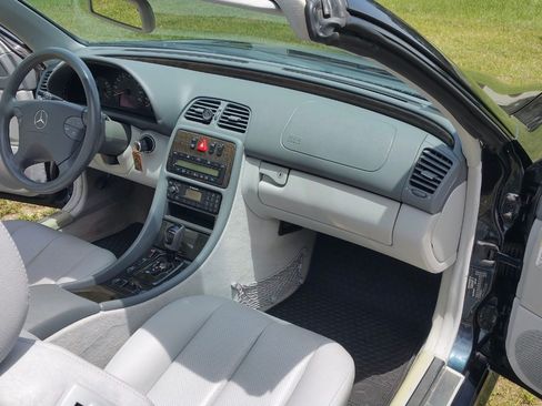 Used 2002 Mercedes-Benz CLK 430 Cabriolet image 5