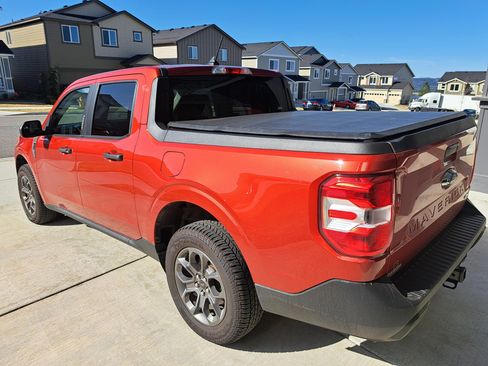 Used 2023 Ford Maverick XLT w/ Equipment Group 300A Standard image 5