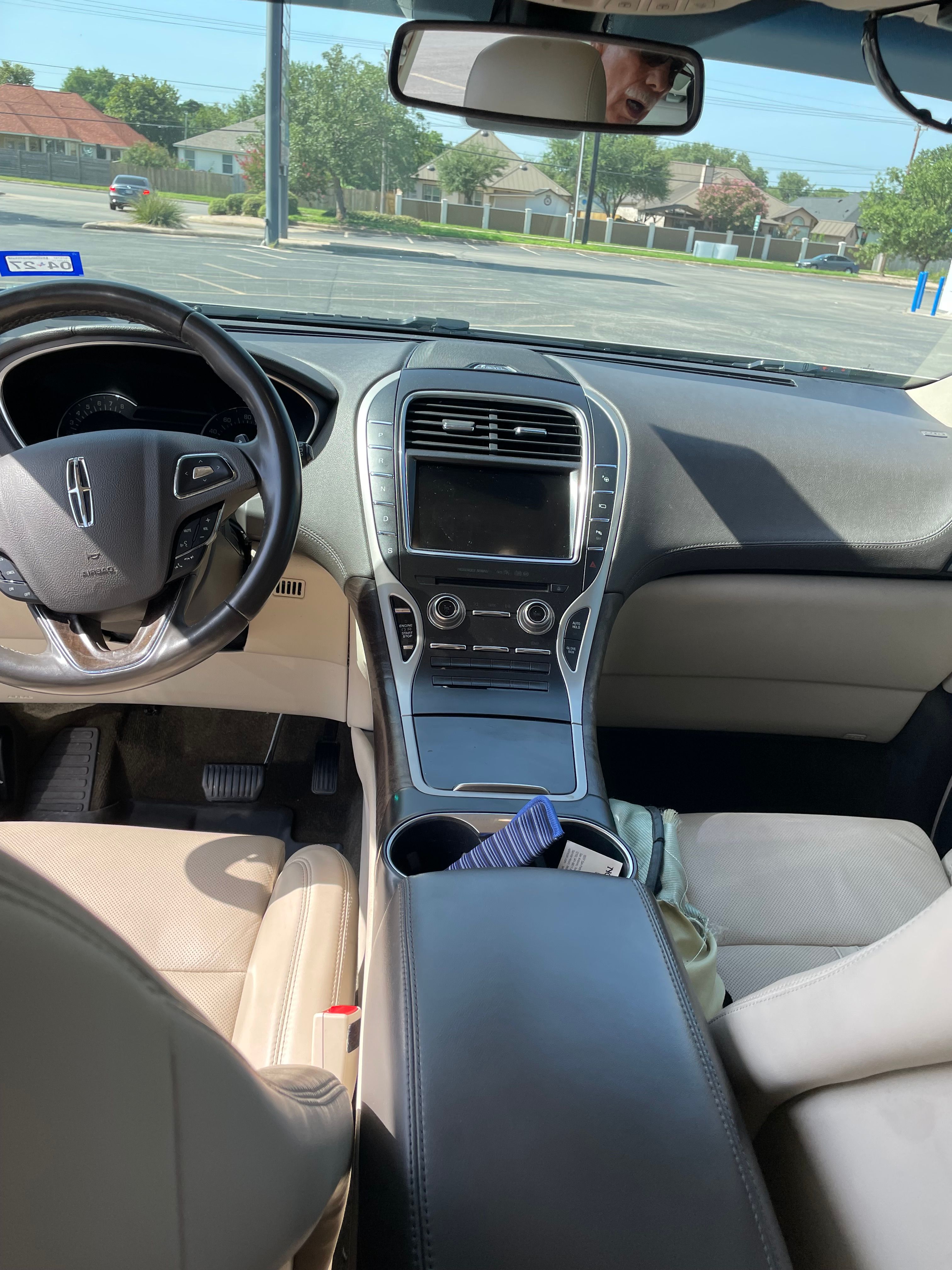 Used 2017 Lincoln MKX Reserve FWD image 17