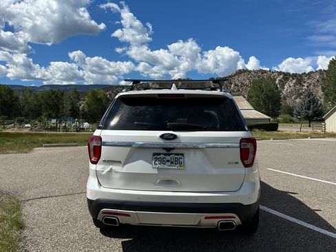 Used 2016 Ford Explorer Platinum AWD/4WD image 17