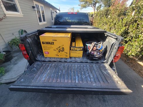 Used 2017 Chevrolet Silverado 1500 LT w/ All Star Edition image 11