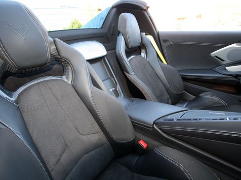 Used 2024 Chevrolet Corvette Stingray Convertible 2D w/ Z51 Performance Package image 17