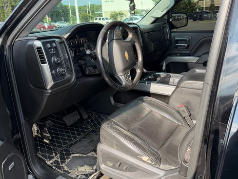 Used 2014 Chevrolet Silverado 1500 LTZ Z71 w/ LTZ Plus Package AWD/4WD image 11