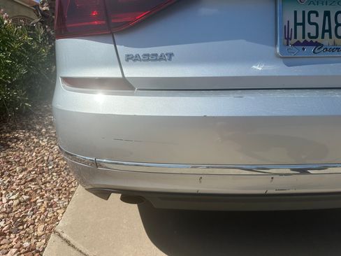 Used 2018 Volkswagen Passat 2.0T S FWD image 18