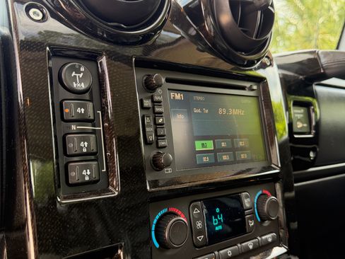Used 2007 HUMMER H2 SUT w/ Special Edition AWD/4WD image 12