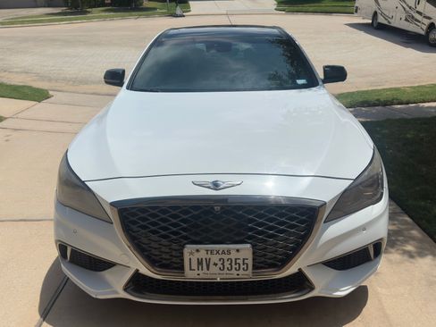 Used 2018 Genesis G80 3.3T Sport RWD image 4