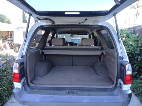 Used 2001 Toyota 4Runner SR5 image 6