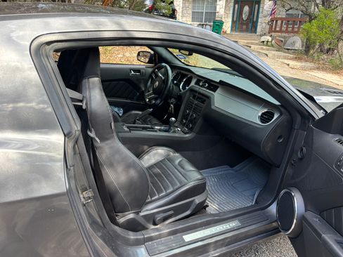 Used 2014 Ford Mustang GT Premium w/ GT Track Package image 10