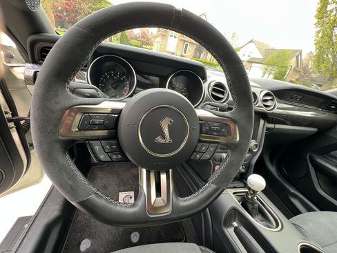 Used 2020 Ford Mustang Shelby GT350 w/ Technology Package RWD image 16
