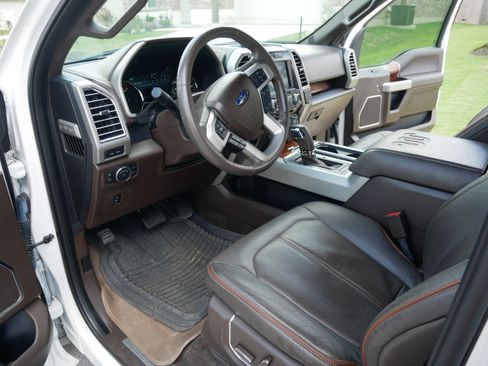 Used 2015 Ford F150 King Ranch w/ Equipment Group 601A Luxury image 22