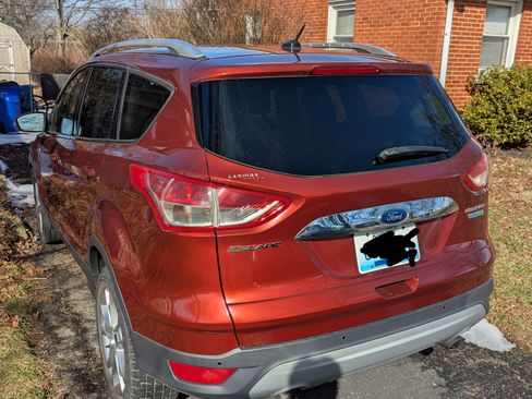 Used 2015 Ford Escape Titanium w/ Equipment Group 301A image 2