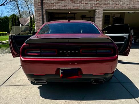 Used 2018 Dodge Challenger R/T Scat Pack image 14