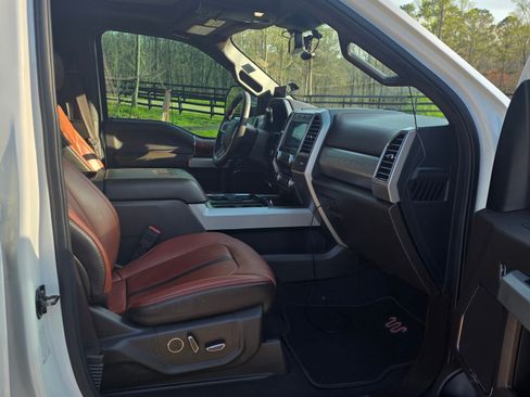 Used 2020 Ford F250 King Ranch w/ King Ranch Ultimate Package image 15