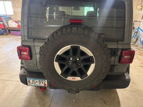 Used 2021 Jeep Wrangler Unlimited Rubicon image 11