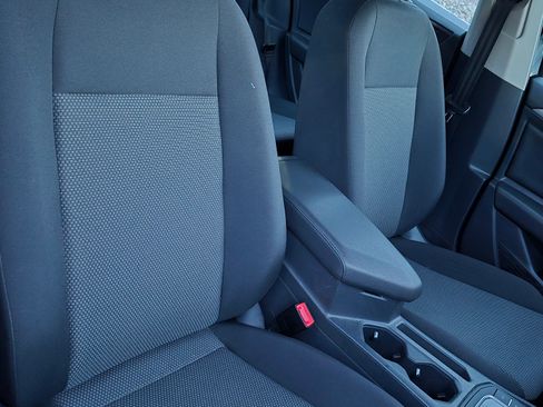 Used 2019 Volkswagen Jetta S image 16