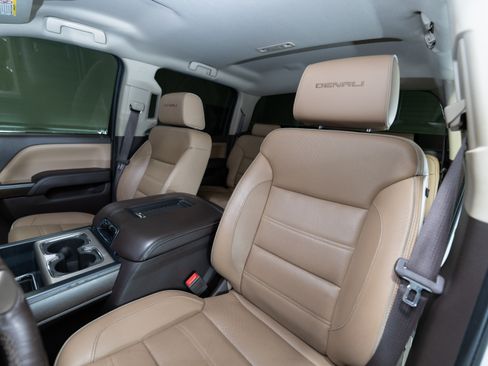 Used 2018 GMC Sierra 2500 Denali w/ Duramax Plus Package image 18