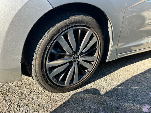 Used 2015 Honda Fit EX image 14