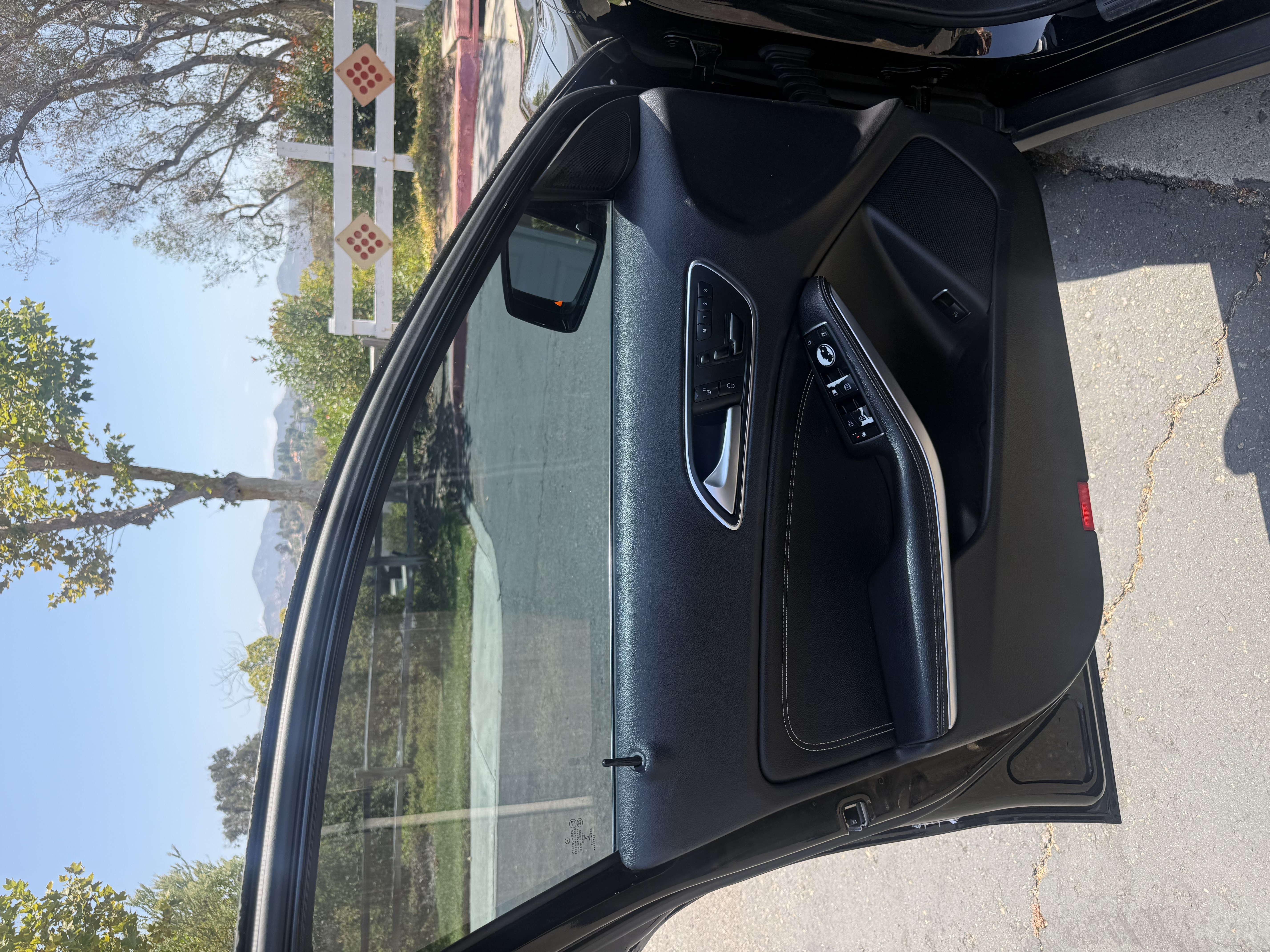 Used 2016 Mercedes-Benz GLA 250 4MATIC image 8